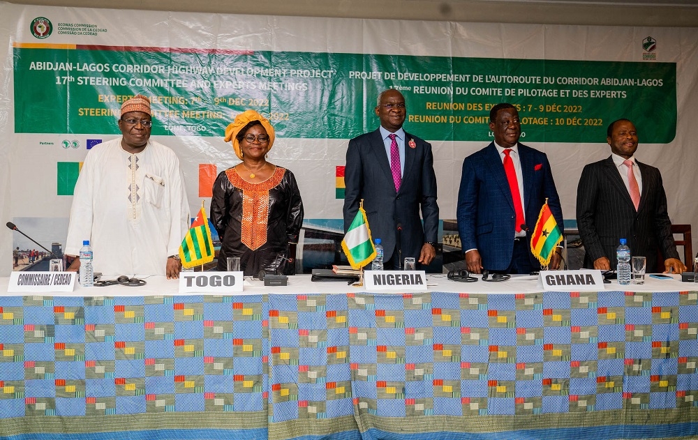 Hon. Minister of Works and Housing and the Chairman of Steering Committee, Mr. Babatunde Fashola, SAN (middle), Ghana&#039;s Minister of Roads and Highways,Hon. Kwasi Amoako - Attah (2nd right), Representative of  ECOWAS, Commissioner for Infrastructure and Director Transport, ECOWAS Commission, Mr Chris Appiah (left), Togo&#039;s Minister of Transport and Infrastructure, Mrs Zourehatou Kassah-Traore (2nd left) and Representative of the Republic of CÃ´te d&#039;Ivoire, Mr Sani Garba (right)  in a group photograph shortly after  the 17th Steering Committee Meeting of the Abidjan - Lagos Corridor Highway Development Project at the Hotel Sarakawa, Lome, Togo  on Friday, 9th December 2022.