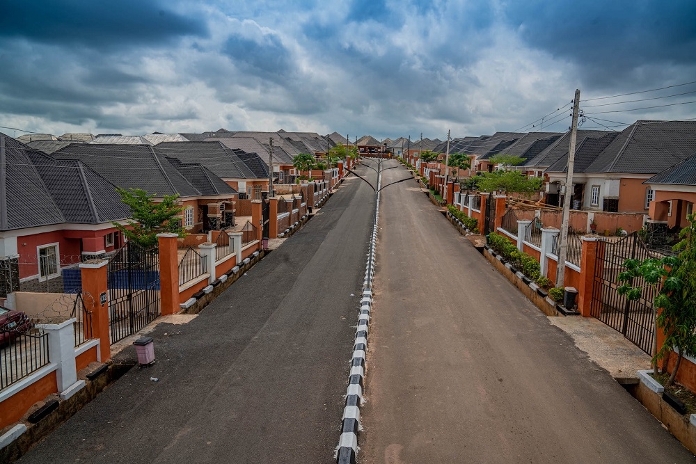 A view of  the FMBN - I - CONNECT Housing Estate built under the Cooperative Housing Development Loan (CHDL)Window of the Federal Mortgage Bank of Nigeria (FMBN) during the Estate's official commissioning by the Hon. Minister of Work and Housing, Mr Babatunde Fashola,SAN  at the Winners Estate, Legacy Layout, Behind New GRA, Transekulu, Enugu, Enugu State on Tuesday, 16th May 2023.